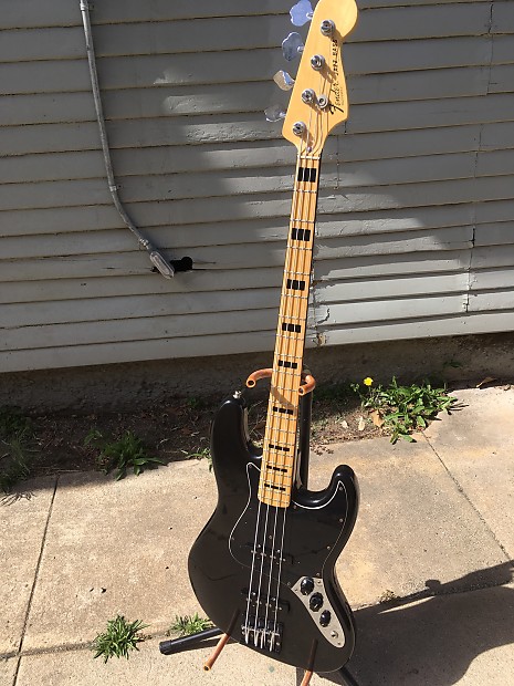 Fender American Vintage '75 Jazz Bass 2000 Black | Reverb