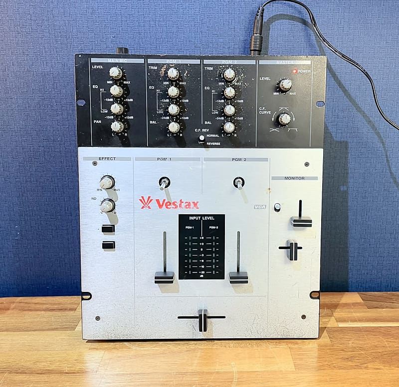 Innofader PNP3 搭載Vestax PMC-05 pro III Innofader PNP3 搭載Vestax PMC-05 pro III Innofader PNP3 搭載