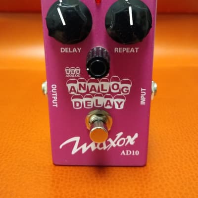 Maxon AD100 Analog Delay MN3005 Chip | Reverb