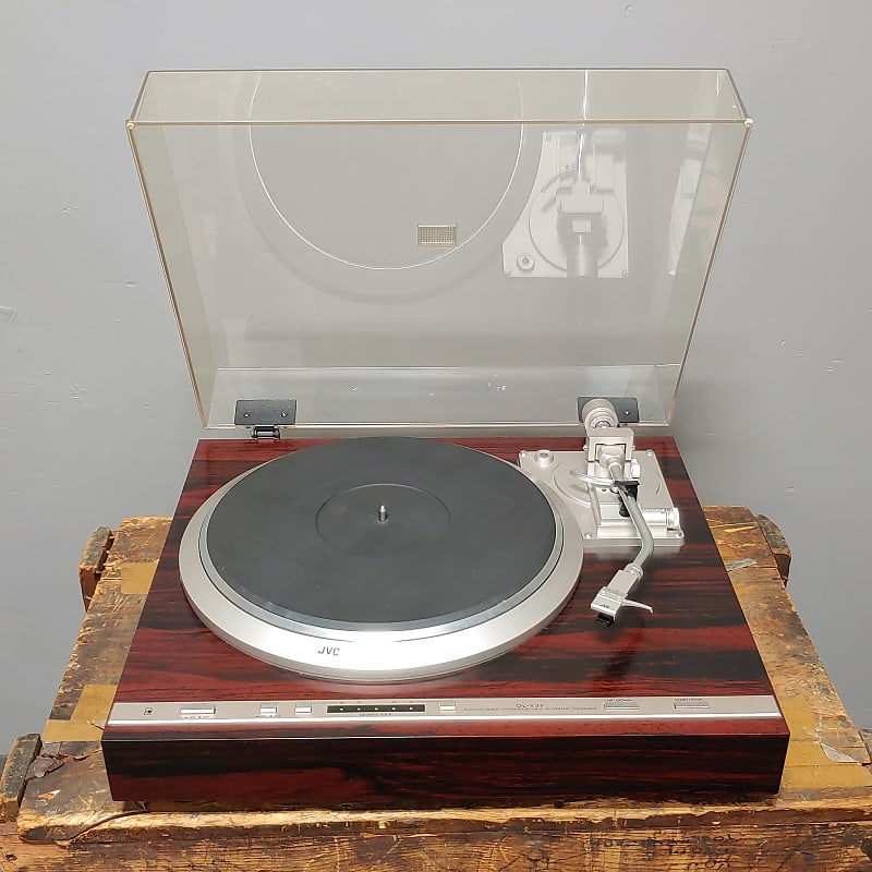 JVC QL-Y3F Quartz Lock Direct Drive Turntable Hifi Local Pickup Only in  Milwaukee, WI