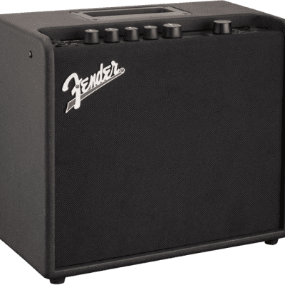 Fender Mustang LT25 25-Watt 1x8" Digital Modeling Guitar Combo 230V image 2