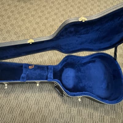 Gibson Hard Case fits J-45/dread 1990's - Black/Blue image 4
