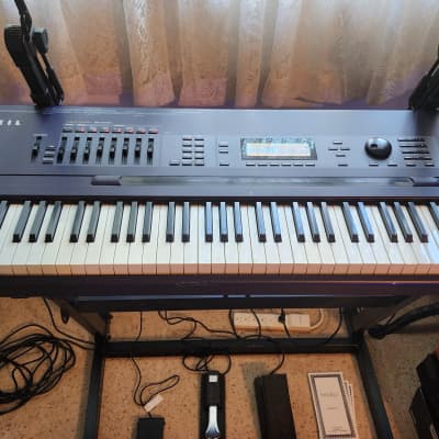 Kurzweil K2600X 88-Key Digital Workstation Synthesizer/Many extras