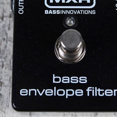 MXR M82 Bass Envelope Filter Pedal Electric Bass Guitar Filter Effects Pedal image 4