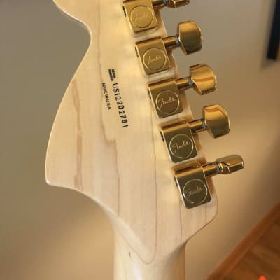Fender Stratocaster 2012 - Candy Apple Red image 8