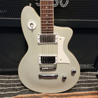 ワッシュバーン ホビー・楽器・アート Washburn ヌーノ P2