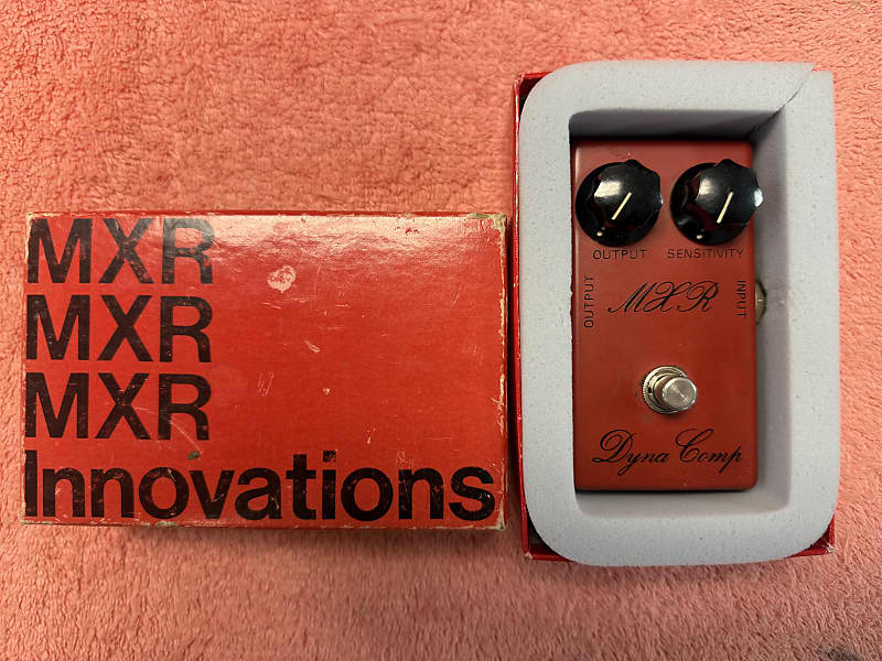 MXR DynaComp 1977年製 ビンテージ スクリプトロゴ　ダイナコンプ MXR DynaComp 1977年製 ビンテージ スクリプトロゴ ダイナコンプ