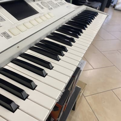 Korg M3 61 2010s - Gray image 4