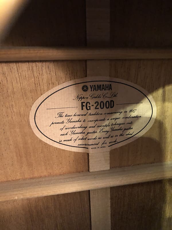 Yamaha FG-200D Nippon Gakki Vintage MIJ with case Natural