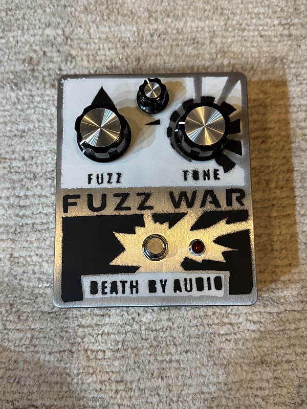 Death By Audio Fuzz War