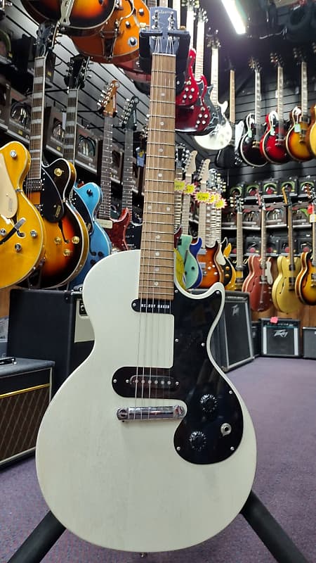 【公式】 Melody Gibson Maker Reverb | 2008 ギター