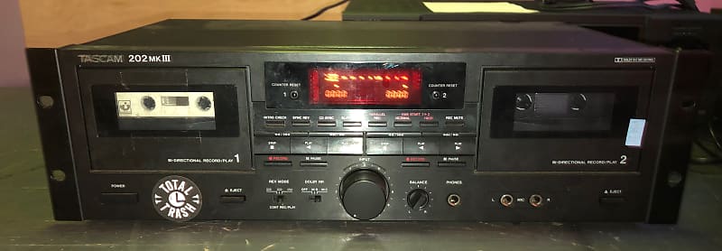 Tascam 202 MKIII Professional Dual Cassette Deck | Reverb