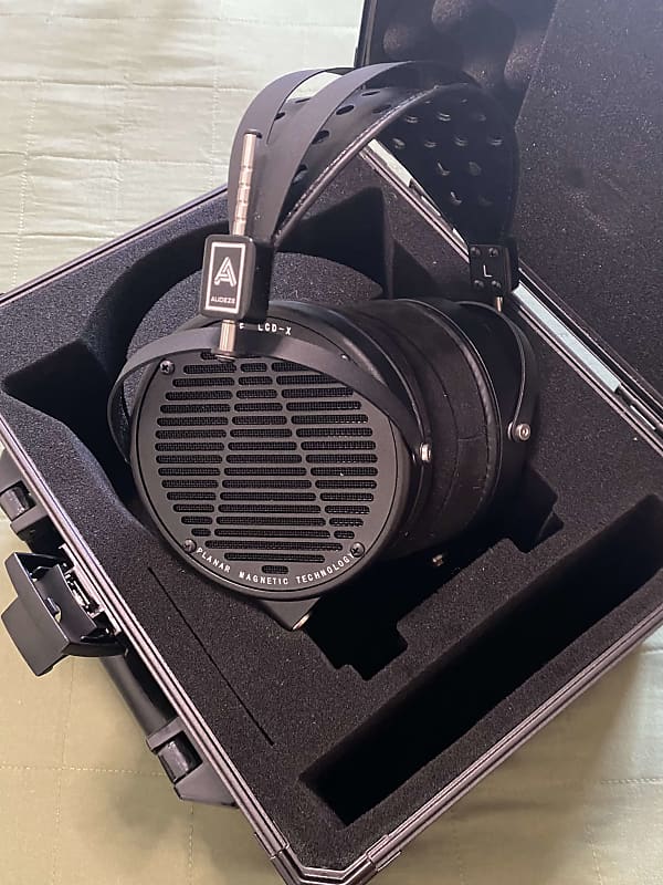 Audeze LCD-X (2021 Revision)  			