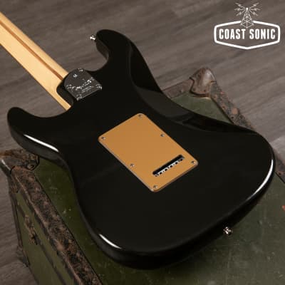 2005 Fender American Deluxe HSS Stratocaster Montego Black Metallic image 8