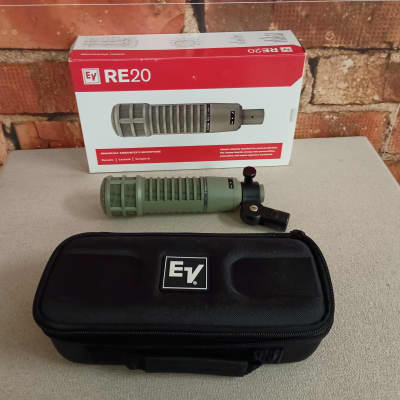 Electro-Voice RE20 Cardioid Dynamic Microphone - Gray
