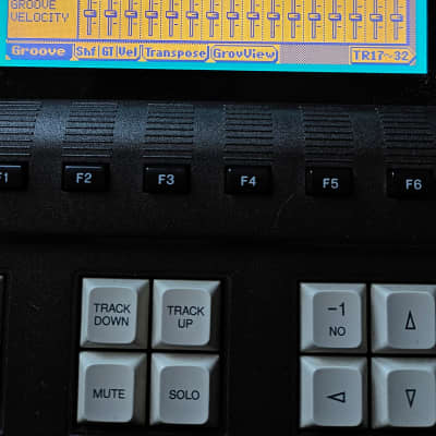 Yamaha QY700 Mid 90's - Very good and fully functionnal image 4