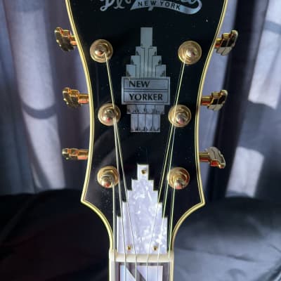 D'Angelico Japan NYS-2 New Yorker 15.5" Archtop Short Scale image 8