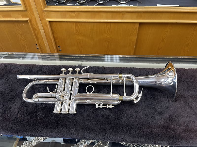 Bach Stradivarius 43 Trumpet | Reverb