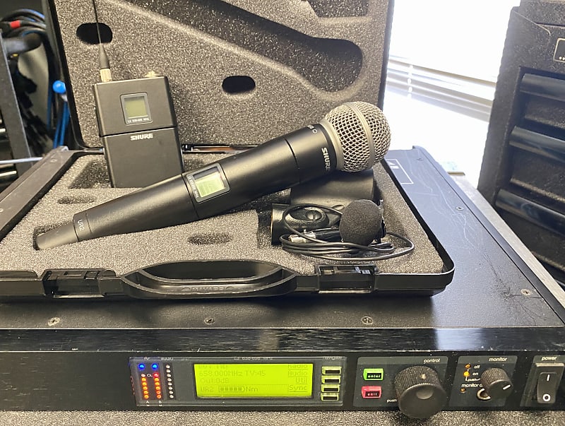 Micro sans fil Sennheiser AVX-835