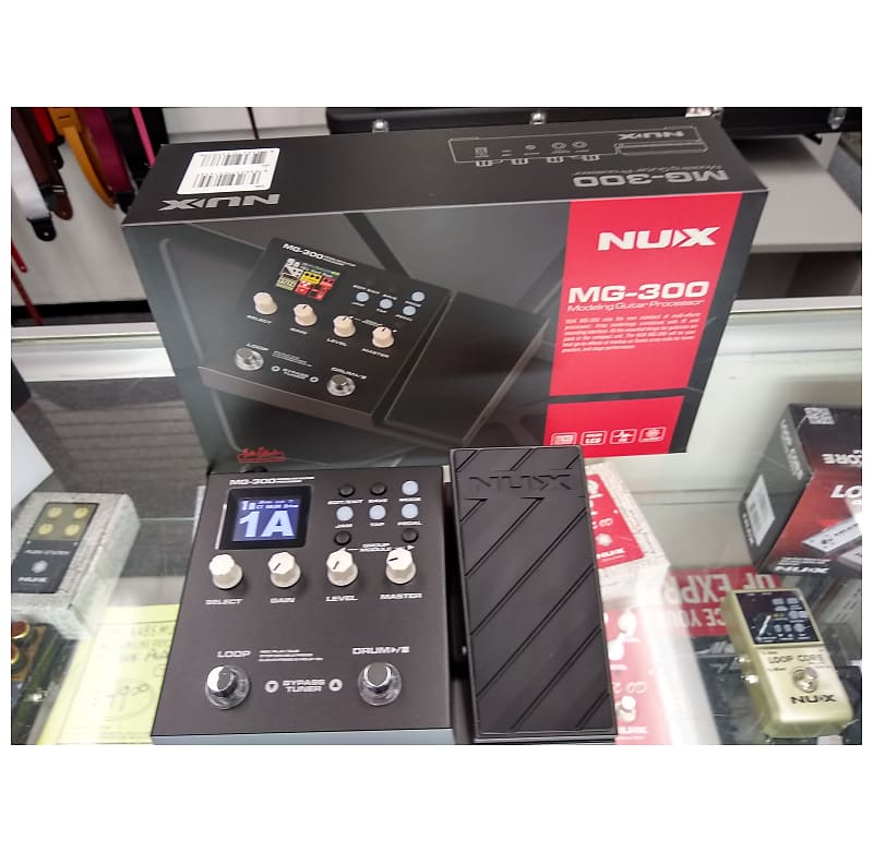NUX Modeling Guitar Processor MG-300 中古 NUX MG-300 Modeling Guitar Processor and Multi-Effects Pedal
