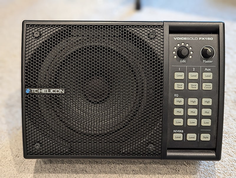 TC Helicon VoiceSolo FX150