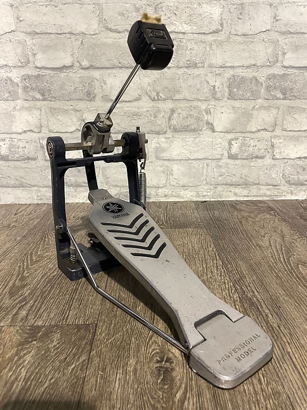 Yamaha FP8110 Single Bass Drum Kick Pedal / Drum Hardware | Reverb UK