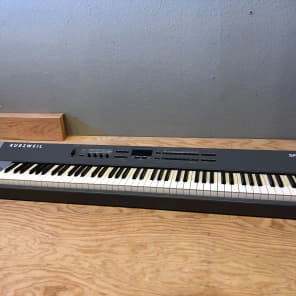 Kurzweil SP2X 88-Key Digital Stage Piano