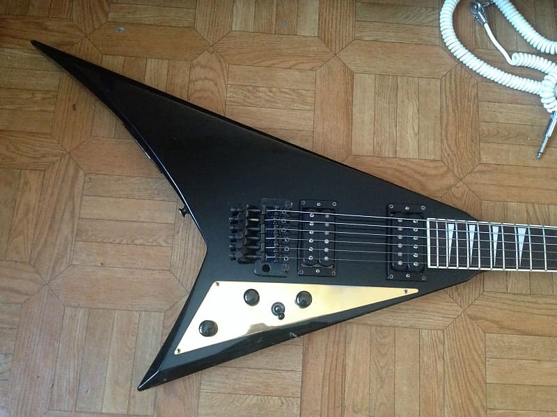 美品 FERNANDES RANDY RHOADS MODEL JS-100 1987 Fernandes JS 100 RR Rhandy Rhoads Black Japan | Reverb
