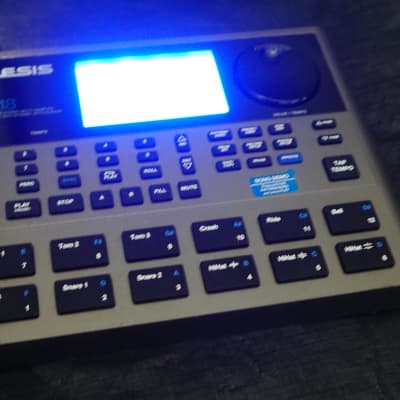 Alesis SR-18 2010s - GRAY