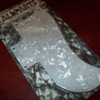 Allparts Pickguard for Gibson® SG® Large - White Pearl