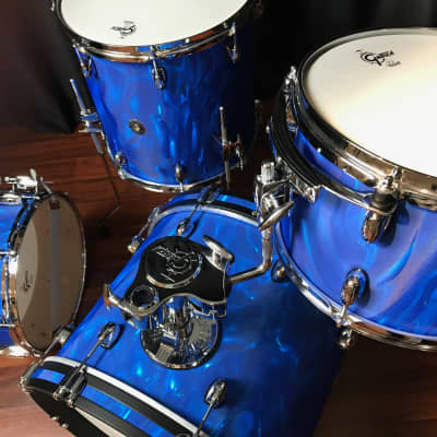 Gretsch Blue Satin Flame Catalina Club Jazz 12, 14, 18 and Snare CT1-J484-BSF image 2