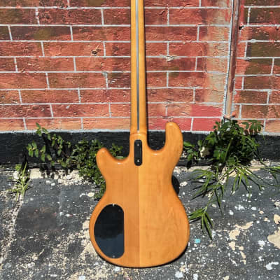 Kramer DMZ4001 Bass 1980 - a very clean & all original example for the pickiest Metal Neck guys ! image 3