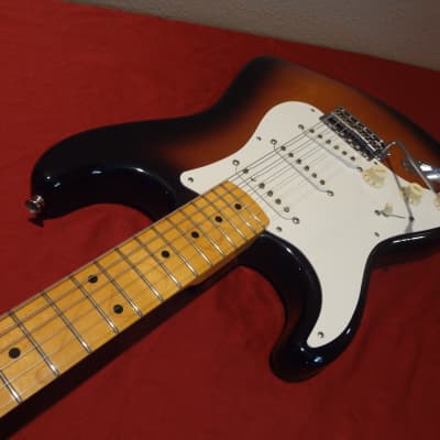 Fender American Vintage '57 Reissue Left Handed Stratocaster 2012 Sunburst image 2