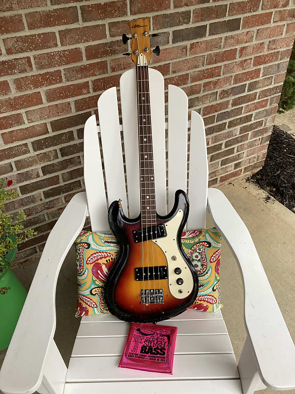 【univoxではありません】aria diamond モズライトベース 超美品 ARIA モズライトタイプエレキギター 【univoxではありません