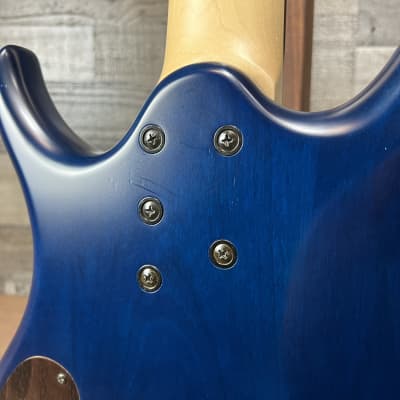 Marcus Miller M7 5 String Electric Bass W/GigBag - Blue Burst image 11