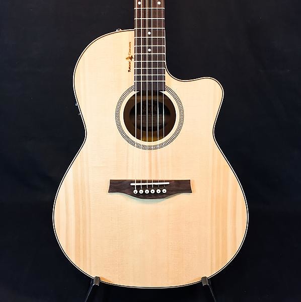 Seagull Natural Elements CW Folk SG Heart Of Wild Cherry T35 Acoustic Guitar