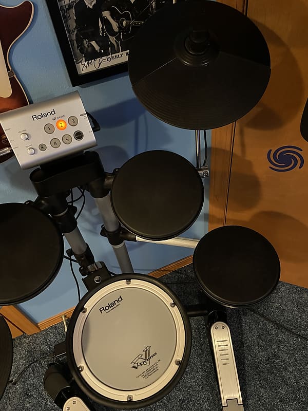 Roland HD-1 | Reverb
