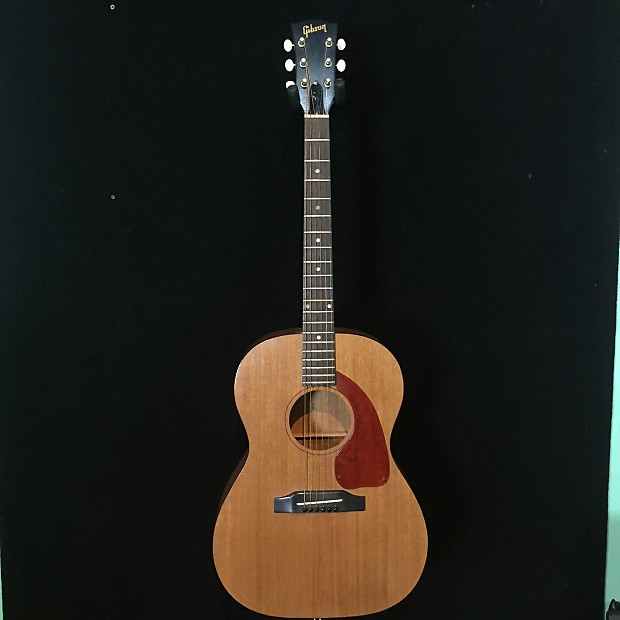 Gibson LG0 Acoustic Guitar >> Vintage Guitar and Bass