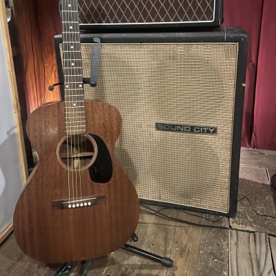 Guild M-20 1969 - Mahogany/ Natural for sale
