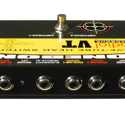 Radial Headbone VT Amp Head Switcher for Tube Amps with 100-watt RMS Rating and Remote Control Port image 4
