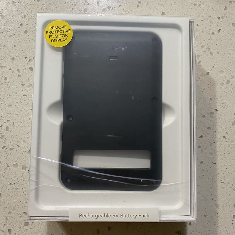 Fishman Rechargeable 9v Battery Pack For Strat Black Reverb