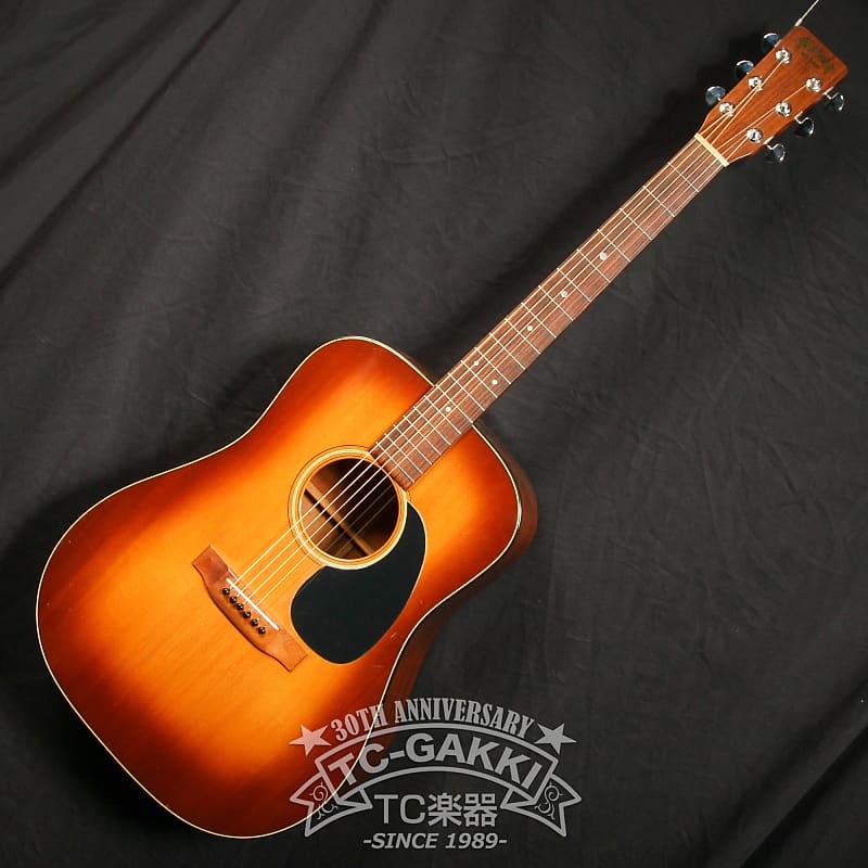 1976 Martin D-18 Shaded Top image 1
