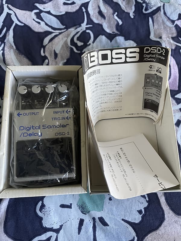 Boss DSD-2 Digital Delay Sampler Pedal | Reverb