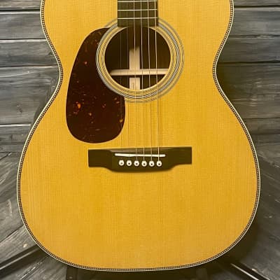Martin Left Handed 000-28 Standard Series Acoustic Guitar image 1
