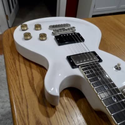 Dean Soltero Electric Guitar Gloss White 2008 with Upgrades Seymour Duncan SH-12 George Lynch Screamin' Demon Humbucker Pickup Push Pull Coil Splitting Pots Strap Locks image 2