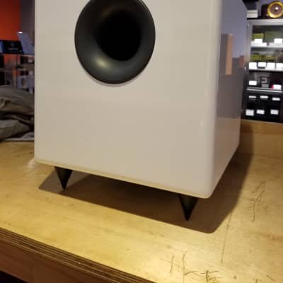 Audioengine S8 White Subwoofer w/ Original Box, Manual and Cables