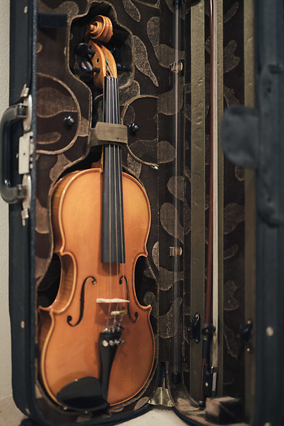 ドイツ製 カールヘフナー Karl Hofner Concert Violin KH200