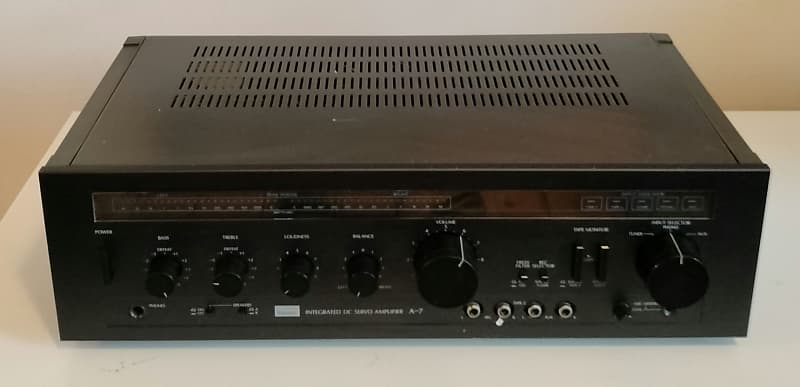 アンプ SANSUI A-a7 1981 Sansui Integrated DC Servo Amplifier A-7 Silver Japan