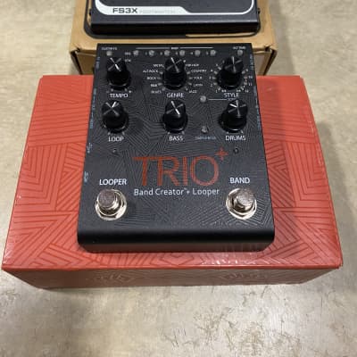 TRIO Band Creator + FS3X 中古品 TRIO Band Creator + FS3X 中古品 DigiTech TRIO Band Creator