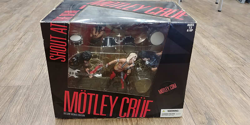 McFarlane Toys Motley Cure Shout At The Devil Deluxe Box Set